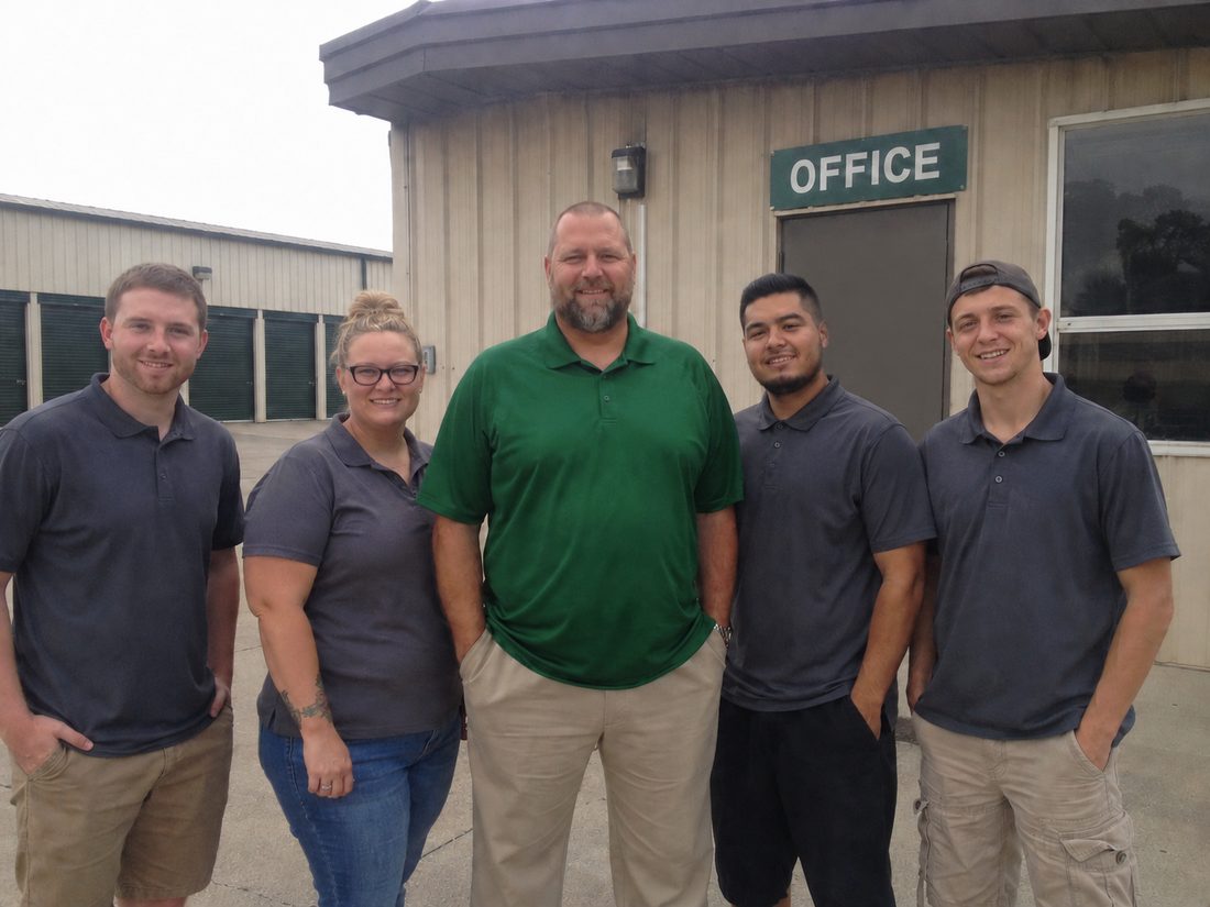 Pest control professionals in Coconut Creek, FL